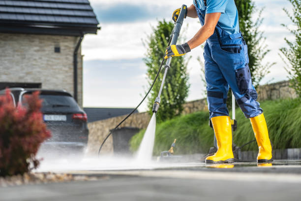 Best Sidewalk Pressure Washing  in Highland Heights, OH